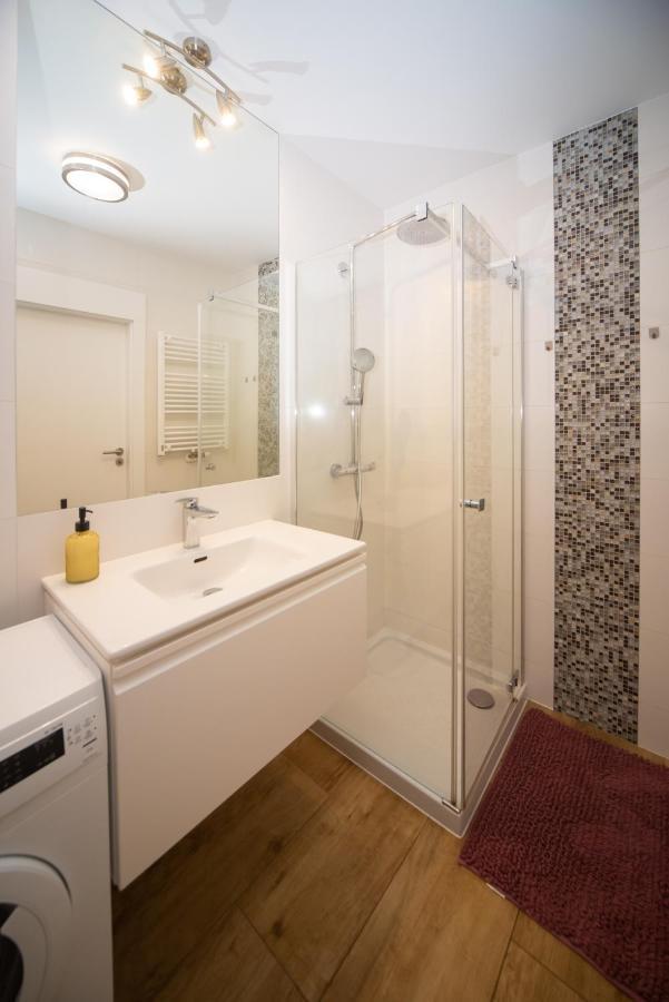 Maya'S Flats & Resorts 74 - Swietej Barbary Gdańsk Kültér fotó
